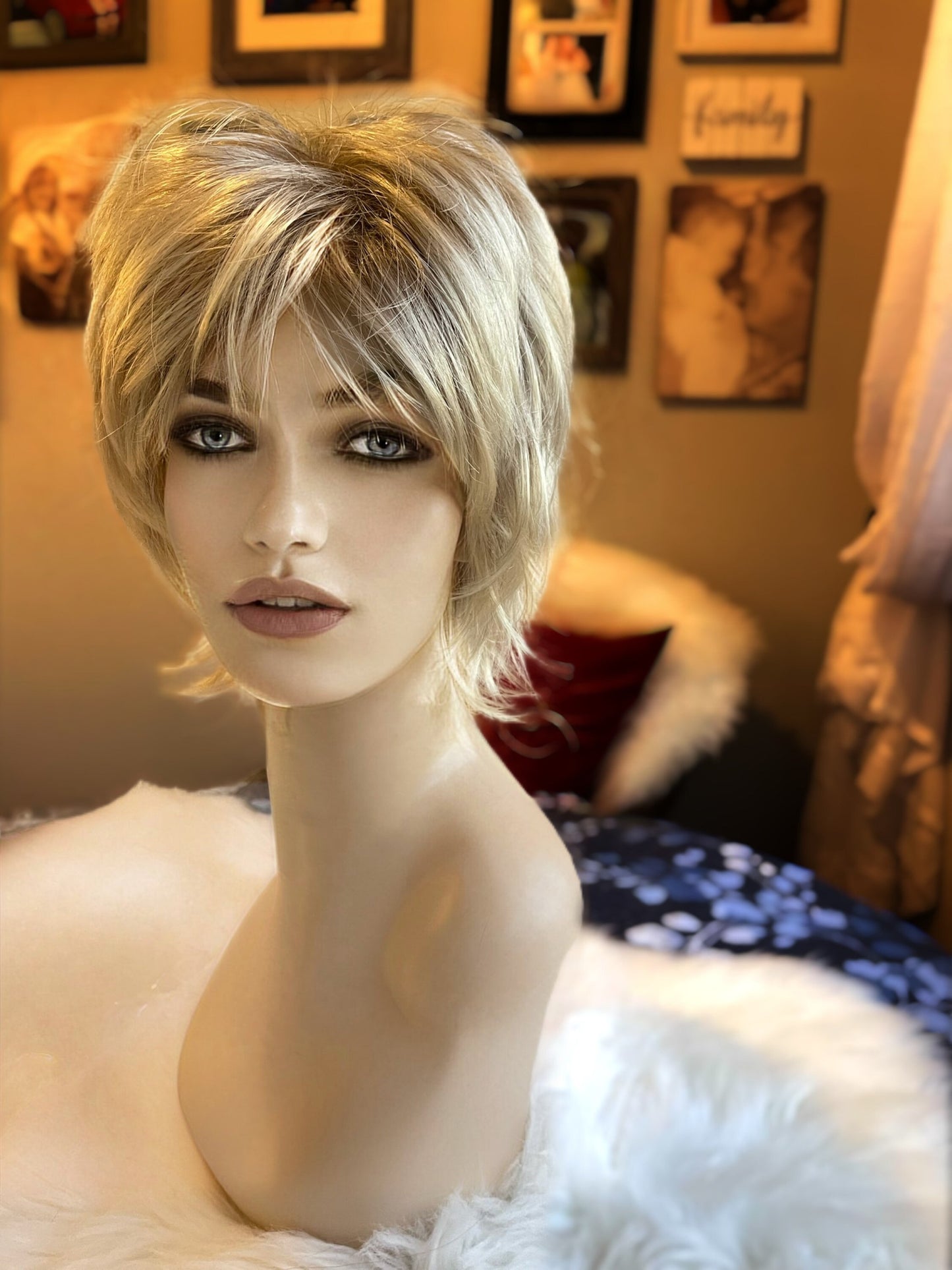 Bronwyn Short Wig Chic Wig Lots of Layers Medical Wig Fashion Wig Wig Highlighted Soft Golden Blonde Chemotherapy Alopecia Meg Ryan Vibes