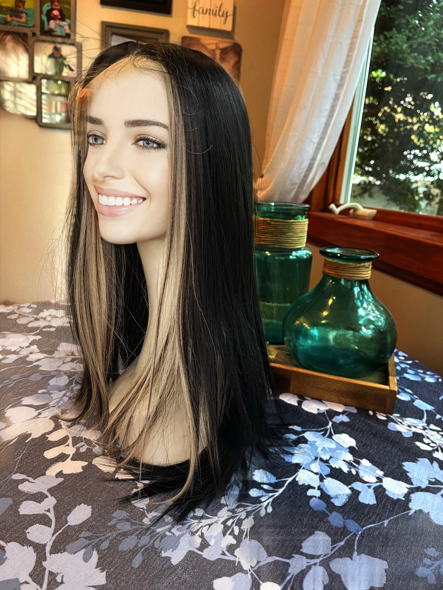 Heartbeat Blonde Wig Soft Money Piece Pale Blonde and Black Wig Long Straight Layers Rooted Wig Lace Frontal Wig Hand Tied Anime Cosplay