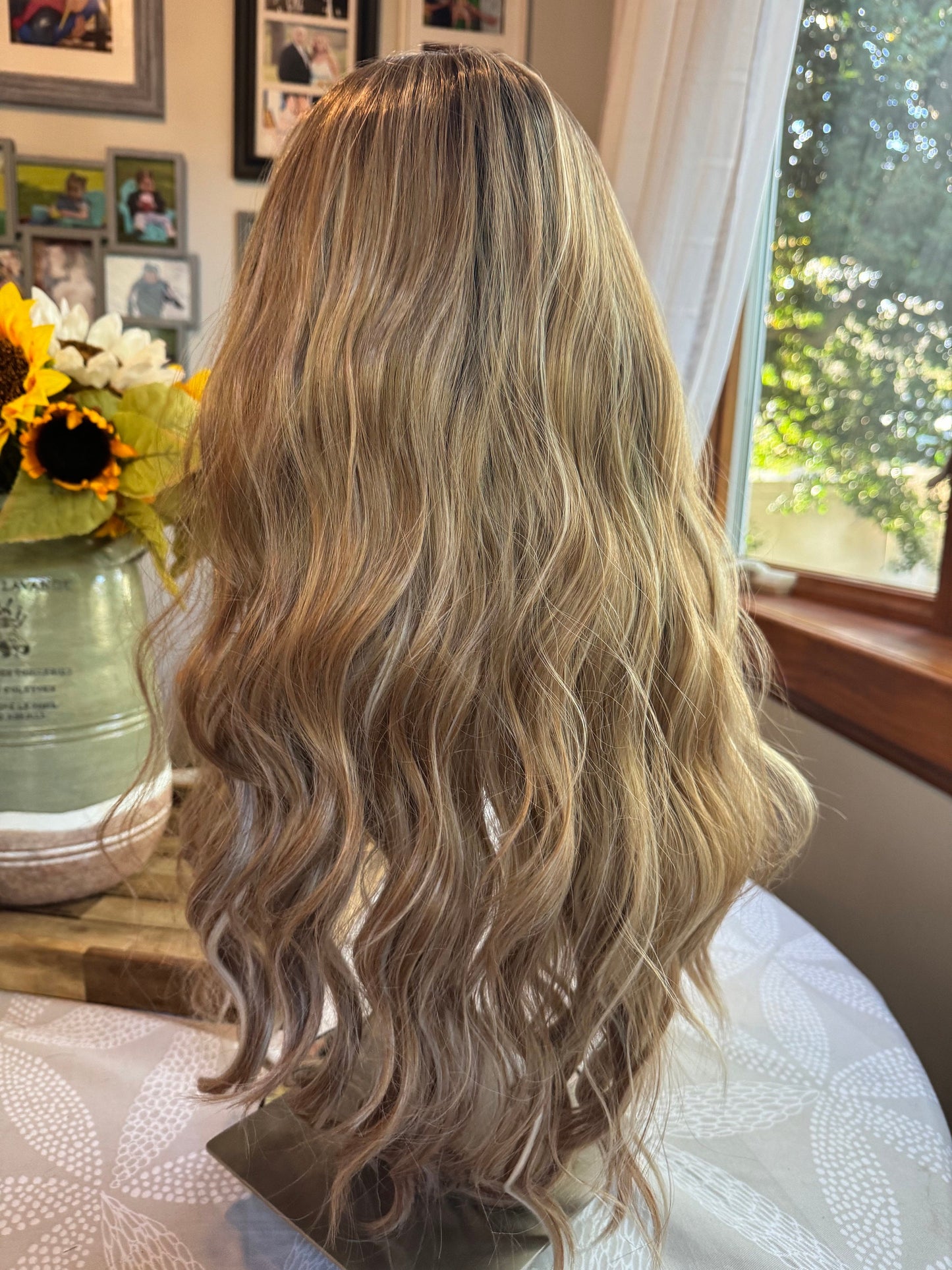 Donna Old Money Blonde Wig Soft Light Blonde Mixed Blonde Rooted Wig Lace Frontal Wig Hand Tied Wig Anime Medical Cosplay Showgirl Wig