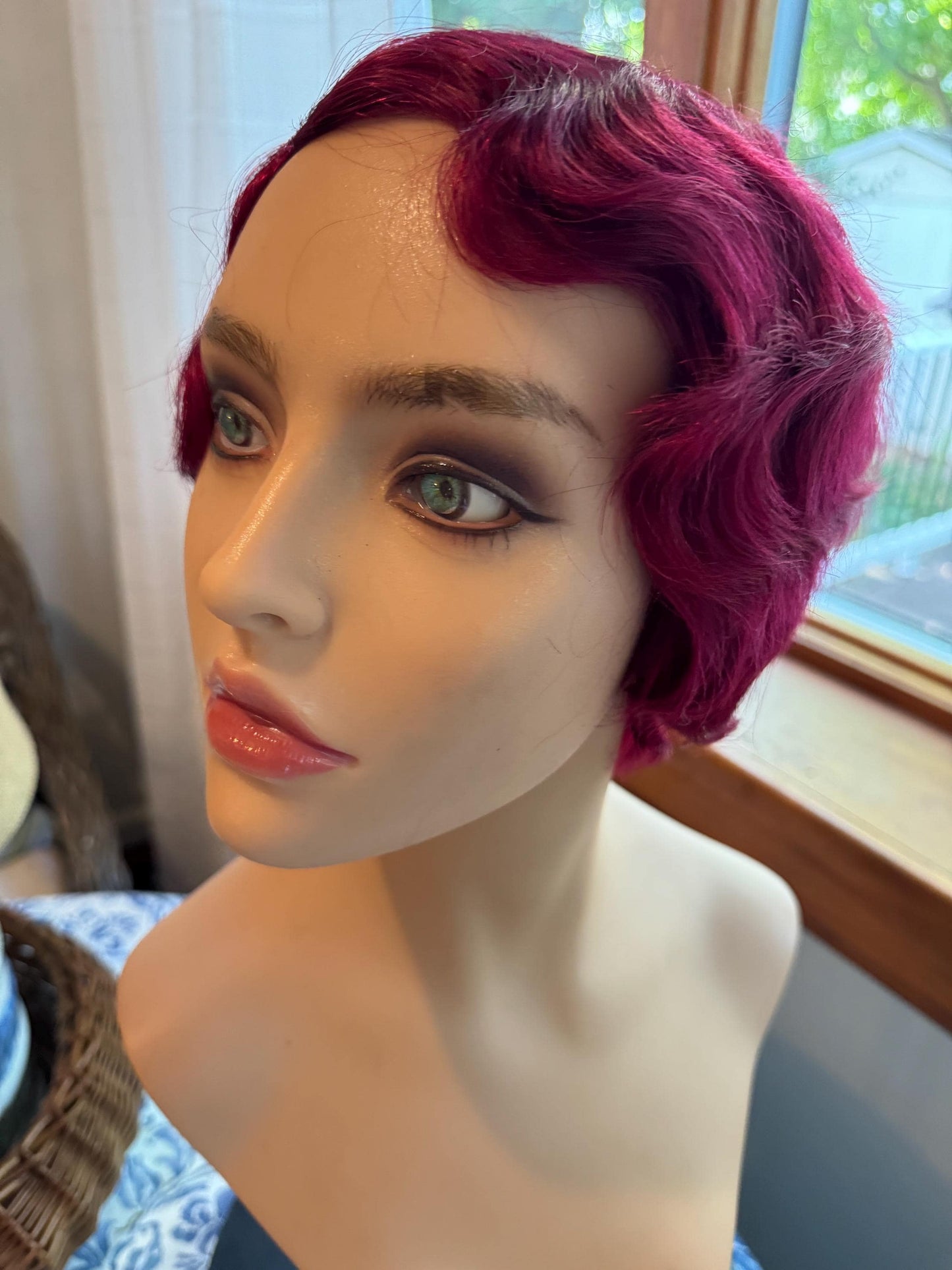 Jodie Finger Wave 1920’s Wine Red Great Gatsby Wig 100% Human Hair Wig Short Cut Wig Curly Bright Burgundy Medical Wig Fashion Wig