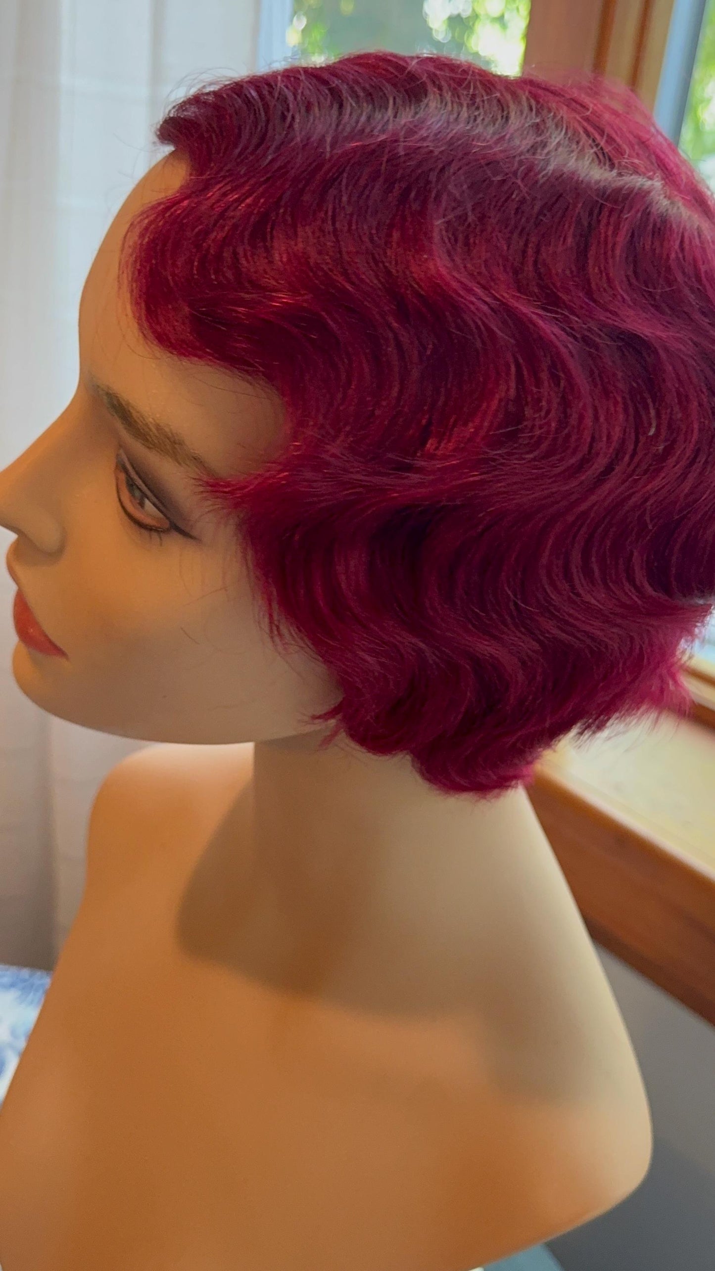 Jodie Finger Wave 1920’s Wine Red Great Gatsby Wig 100% Human Hair Wig Short Cut Wig Curly Bright Burgundy Medical Wig Fashion Wig