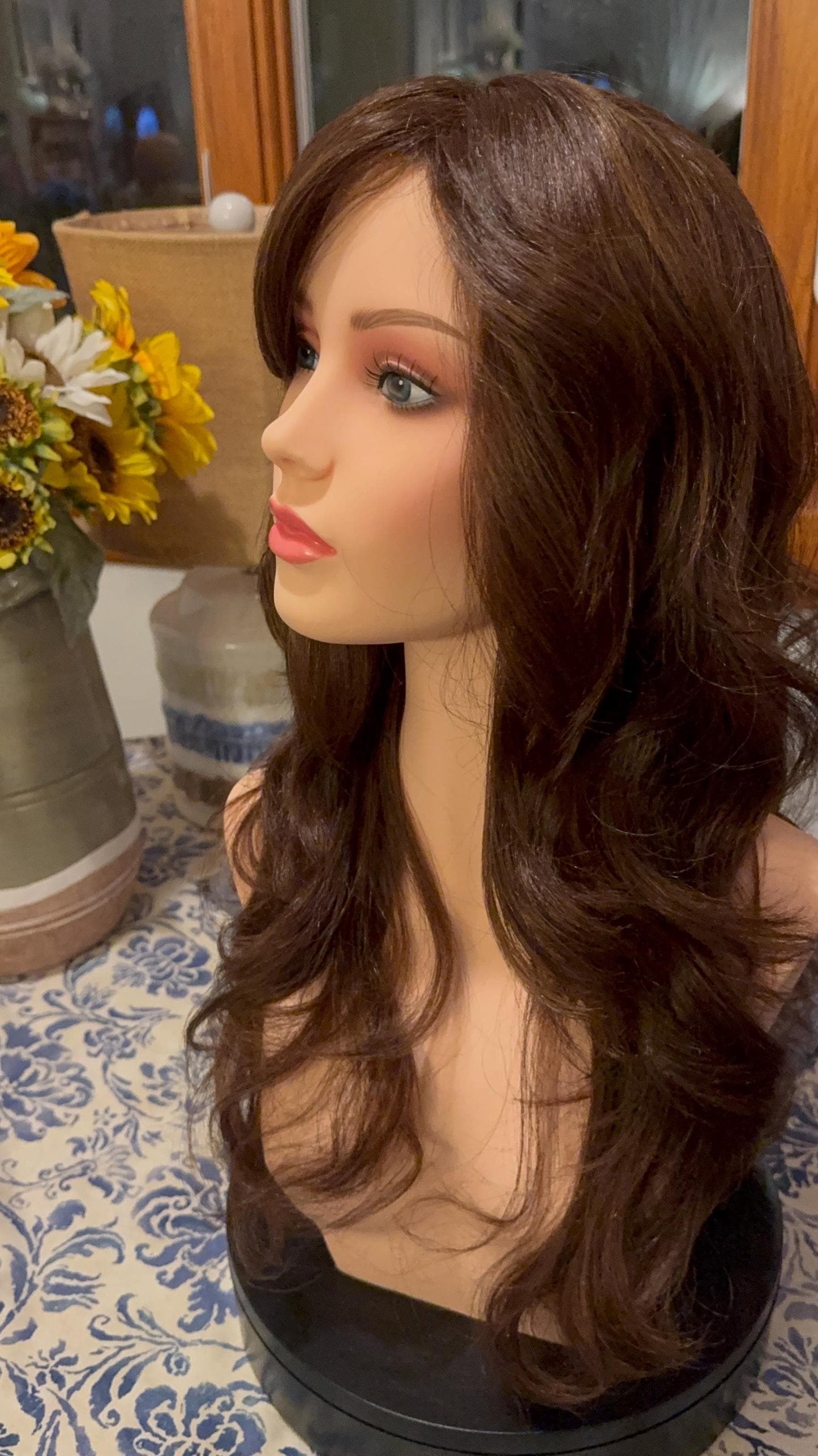 Candid Medium Warm Brown With Honey Highlights Wig Chic Wig Lots of Layers Medical Wig Fashion Wig Brown and Blonde Chemotherapy Alopecia