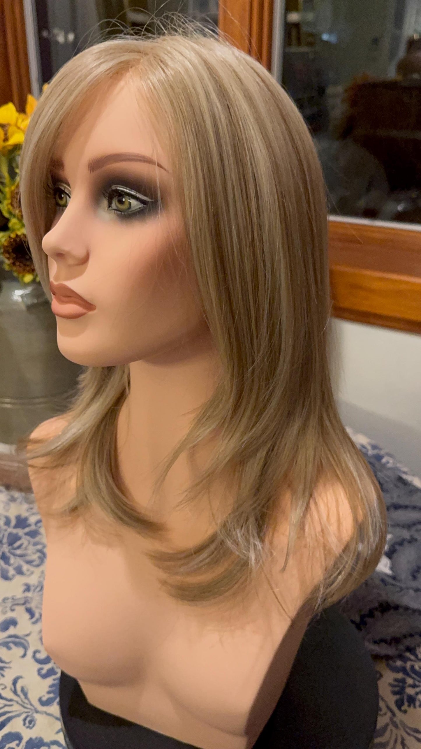 Prana Premium Crystal Lace Mono Top Neutral Blonde Highlights Hand Tied Lace Front Wig Parting Wig Lace Layered Wig Medical Cap