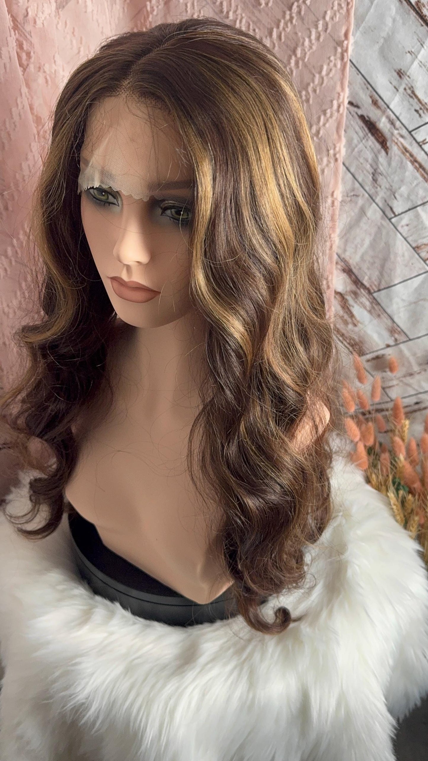 Vienna Lace Front Body Wave Soft Highlight Medium Chocolate Brown Honey Blonde Wig Big Body Wig Model Vibes Extra Long