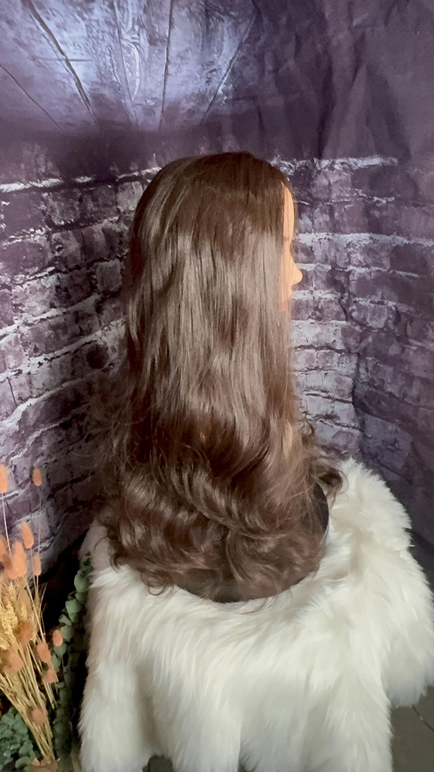 Pepper Wig Lace Front Medium Brown Wig Velvety HD Fibers Clear Lace Front Loose Wave Wig Simple Glam Natural Wig HD Synthetic