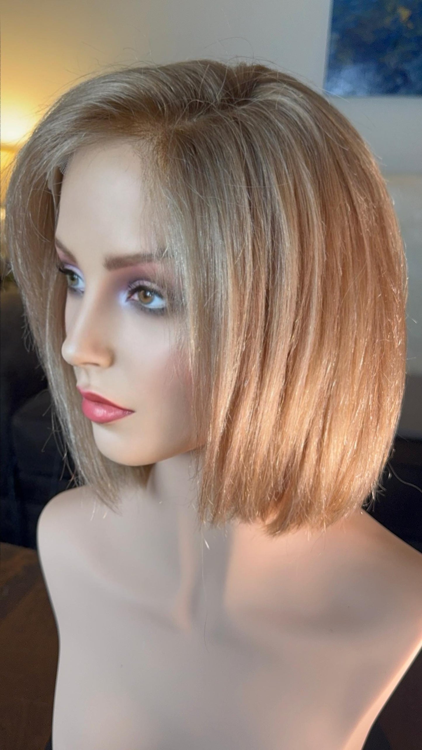 Parity 100% Human Hair Lace Front Wig Side Parting Glueless Wear And Go Style Short Layered Bob Blonde Highlights