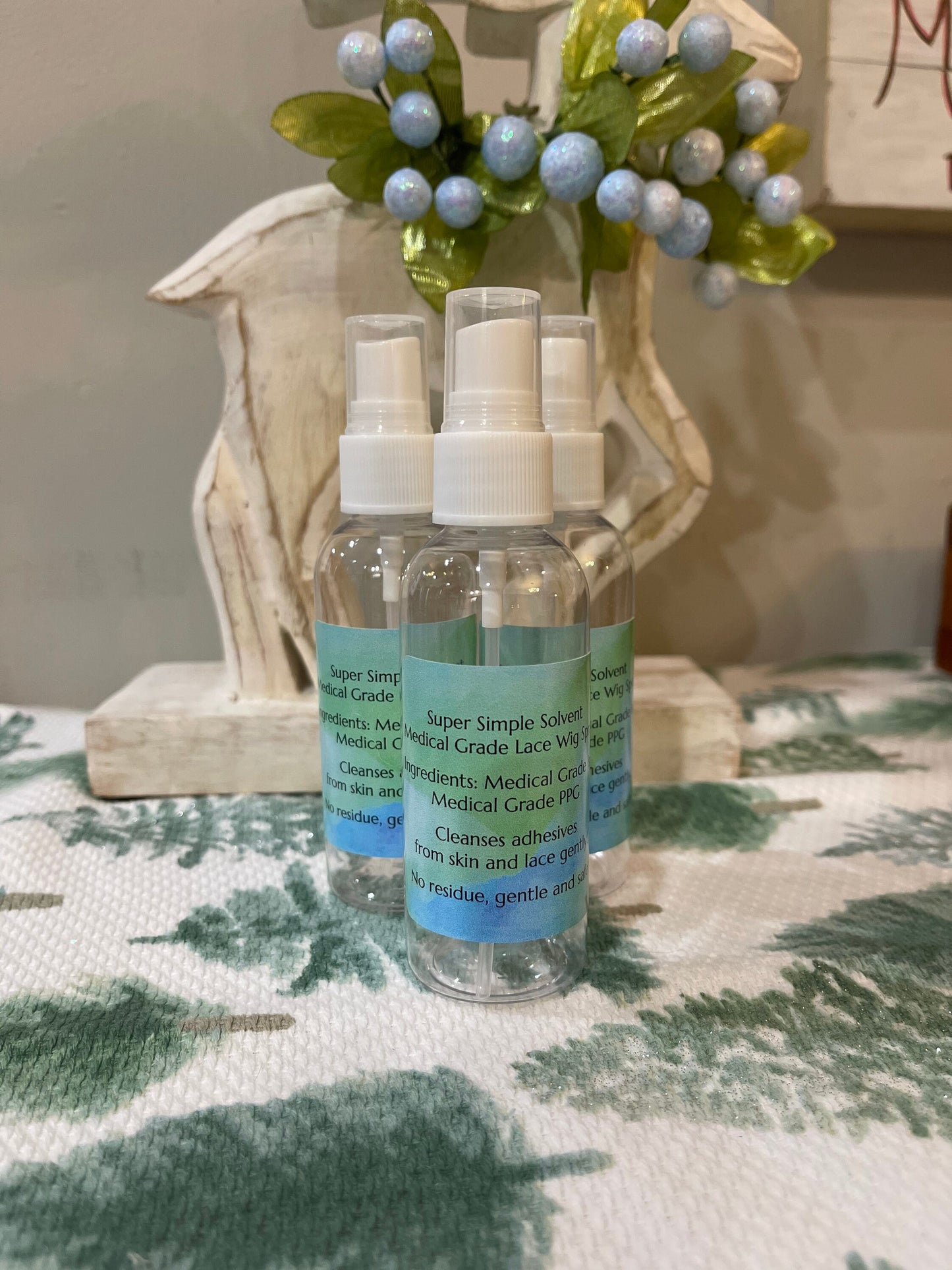 Super Simple Solvent Medical Grade Adhesive Remover Lace Front Wig Cleaner Remove Oil Dirt and Residue Pre Wash Spray Cleans Stinky Wigs