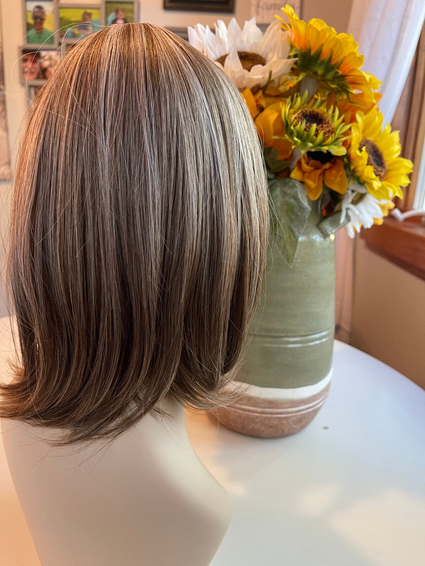 Tiramisu Treat Wig Bob Wig Bangs Blonde Highlights Light Brown Wig Color Shorter Wig Lace Frontal Wig Short Wig Chemo