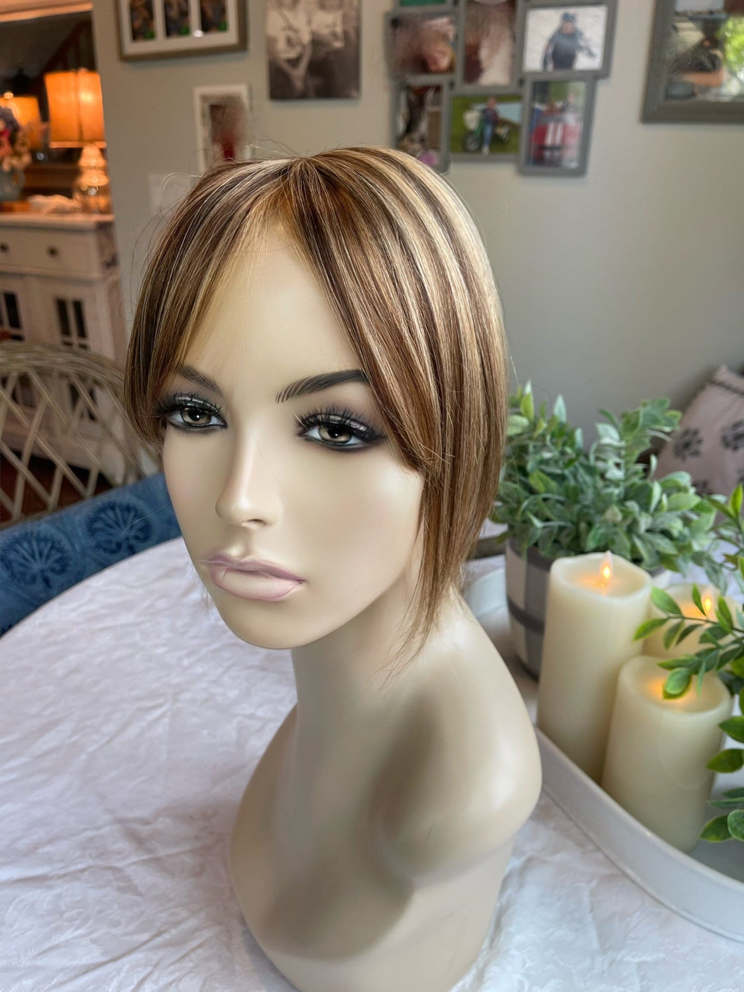 Lynette Light Density Topper 100% Human Hair Topper Wig Neutral Highlighted Medium Blonde Silk Top Parting Topper for Clip In Bangs Topper