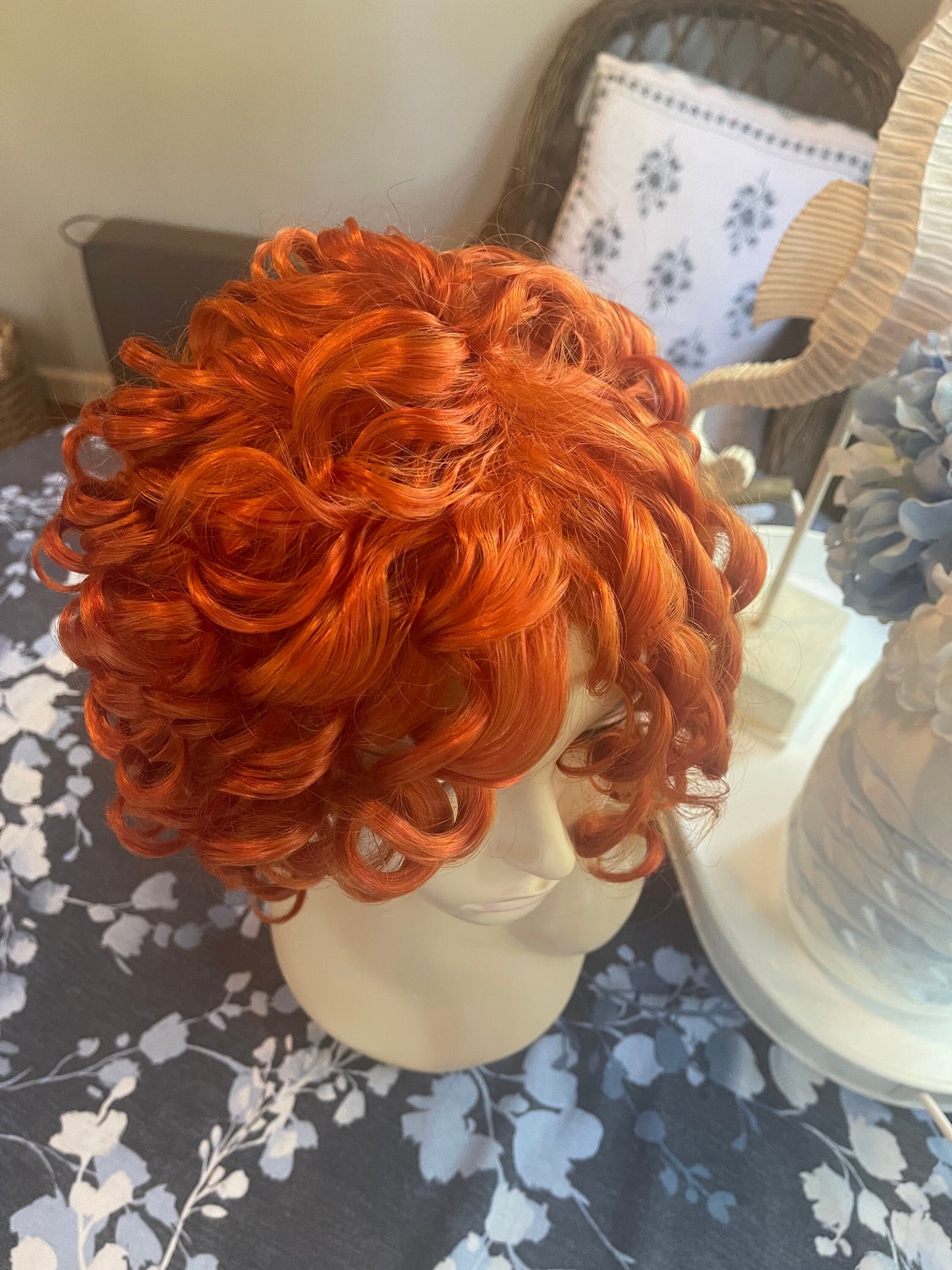 Carrot Top Mad Hatter Copper Doll Curly Wig Standard Cap Wig Dance Wig Costume Wig Chemotherapy Alopecia Cosplay Wig