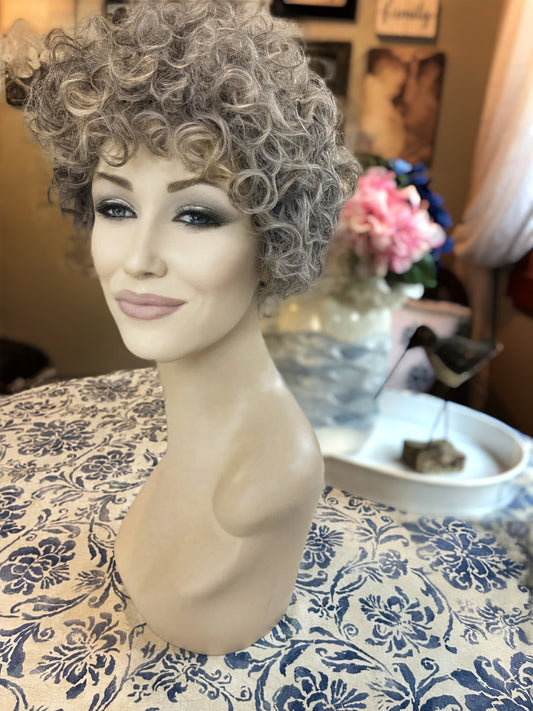 The Sassy Sophia Golden Girls Inspired Style Salt and Pepper Combout Wig Gray Short Salt And Pepper Grey Wig Medical Wig Fashion Wig