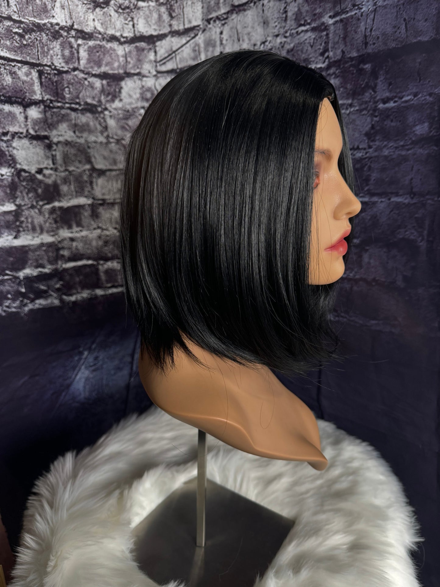 Lucca Black Bob Wig Fall Wig Sleek Straight Wig Light Wig Chemo Alopecia Trichotillomania Radiation Therapy