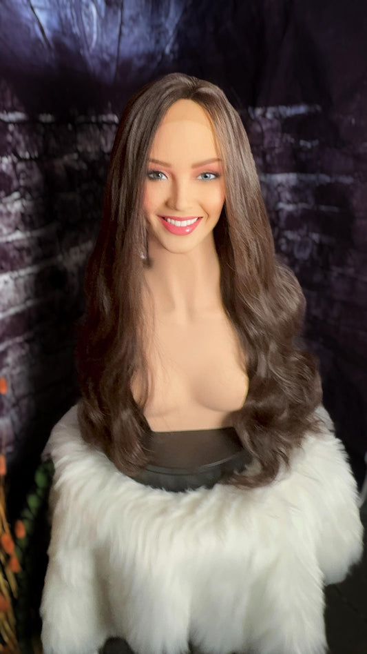 Pepper Wig Lace Front Medium Brown Wig Velvety HD Fibers Clear Lace Front Loose Wave Wig Simple Glam Natural Wig HD Synthetic