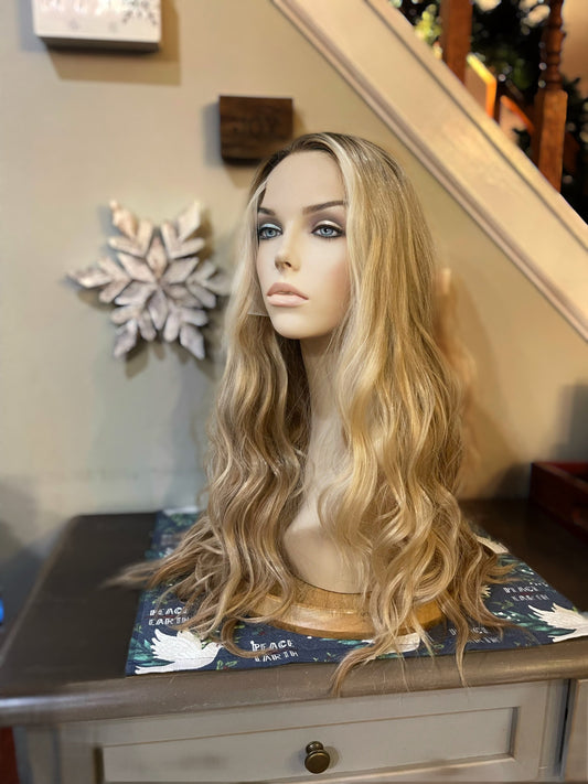 Donna Wavy Wig Soft Light Blonde Mixed Blonde Rooted Wig Lace Frontal Wig Hand Tied Wig Anime Medical Cosplay Showgirl Wig