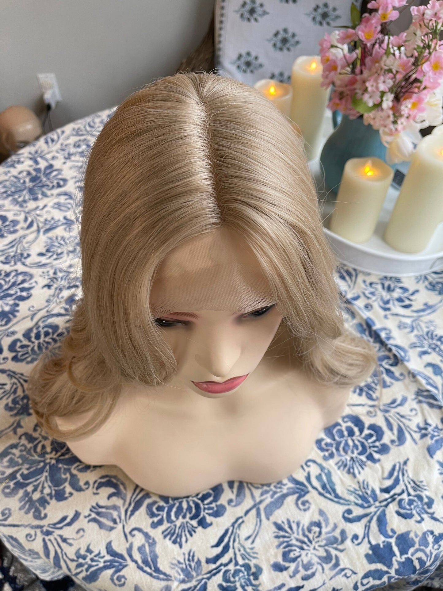 Crushing Crème Ash Blonde Wig Blonde Wig Loose Curl Hand Tied Lace-front Wig Chemo Alopecia Custom Wig